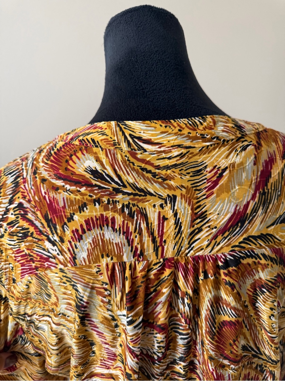 NY Collection Mustard Multi-Pattern Button Henley Top Large - Picture 4 of 9